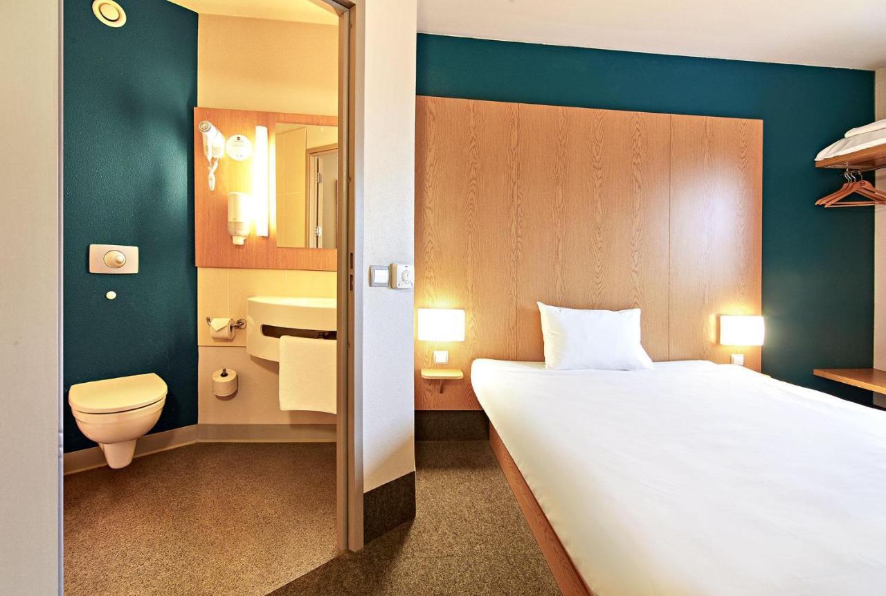 B&B ホテル トルン Stary Toruń エクステリア 写真